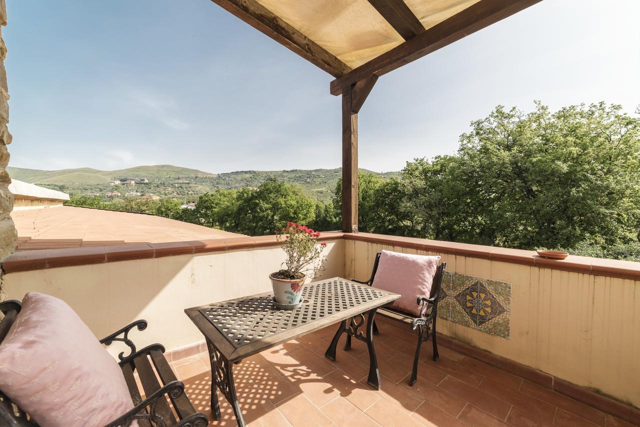 Country House Araba Phoenix Castellabate Exterior foto